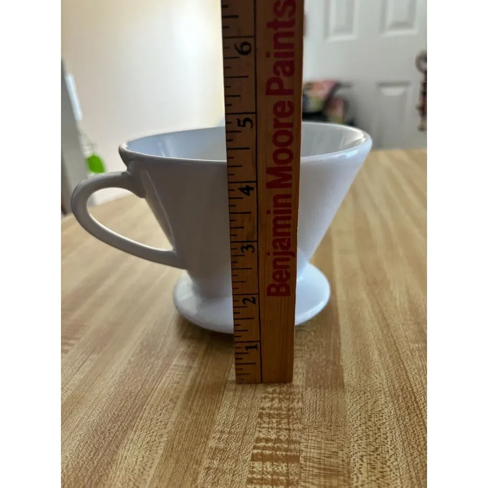 White Pour Over Ceramic Coffee Dripper - Picture 9 of 11